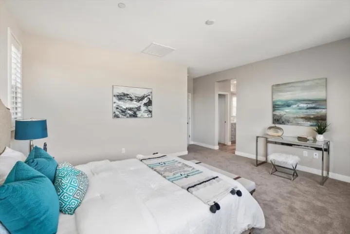 1573 Country Manor Drive, Santa Rosa, California 95403