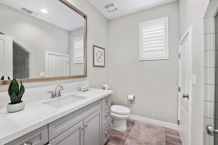 1573 Country Manor Drive, Santa Rosa, California 95403