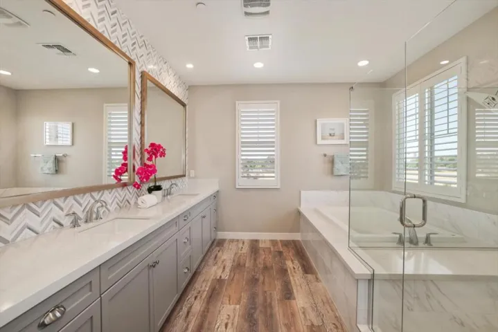 1573 Country Manor Drive, Santa Rosa, California 95403