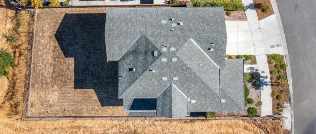 1573 Country Manor Drive, Santa Rosa, California 95403