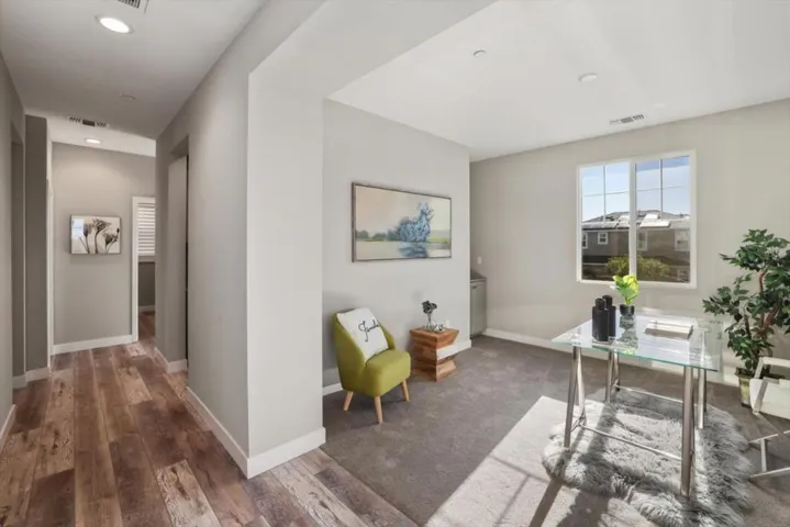 1573 Country Manor Drive, Santa Rosa, California 95403
