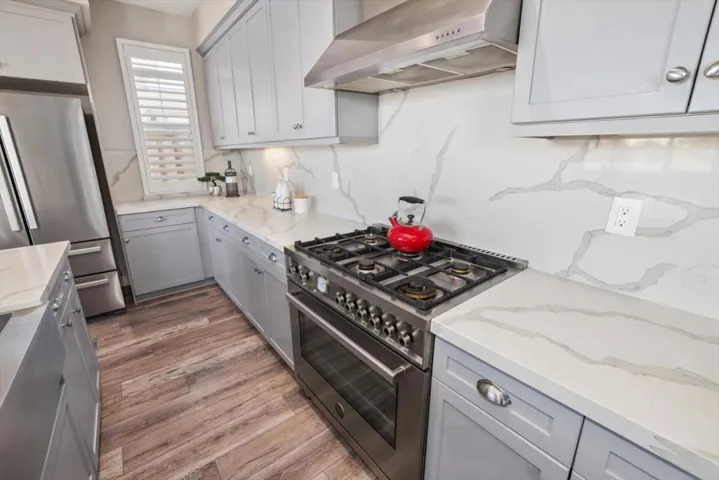 1573 Country Manor Drive, Santa Rosa, California 95403