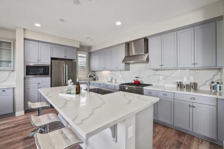 1573 Country Manor Drive, Santa Rosa, California 95403