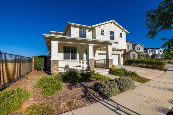 1573 Country Manor Drive, Santa Rosa, California 95403