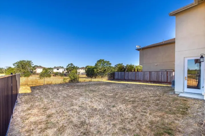 1573 Country Manor Drive, Santa Rosa, California 95403