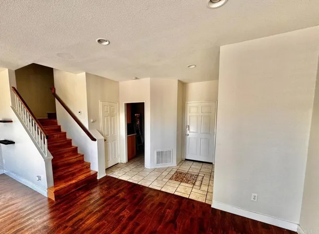 Entry & Stairs