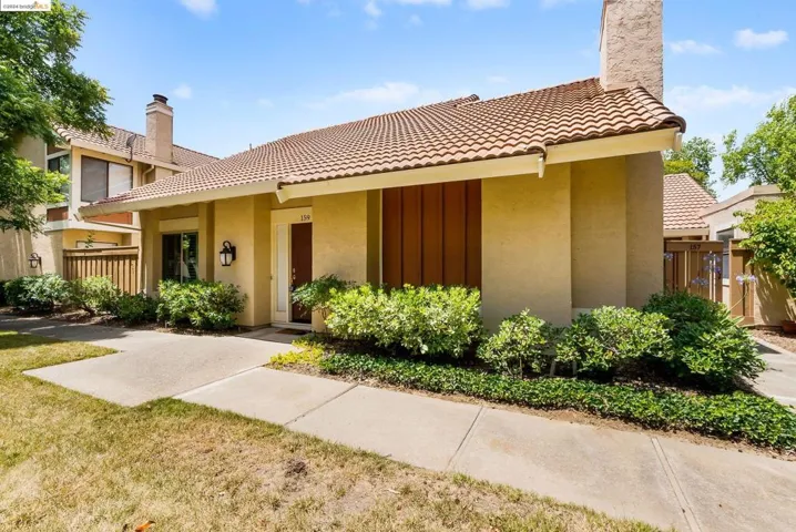 159 Northcreek Circle, Walnut Creek, California 94598-1314