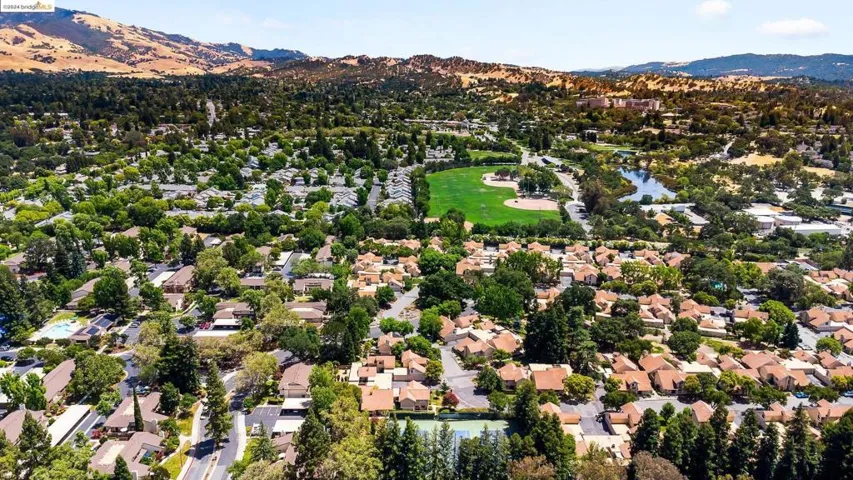 159 Northcreek Circle, Walnut Creek, California 94598-1314