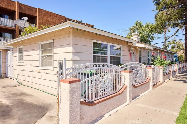448 S Flower Street, Santa Ana, California 92703
