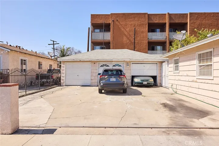 448 S Flower Street, Santa Ana, California 92703