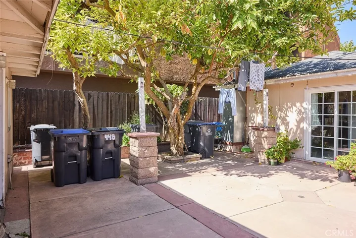 448 S Flower Street, Santa Ana, California 92703