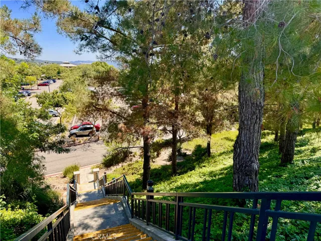 Walkway & steps leading to Coto Golf & Racquet Club from Bogey