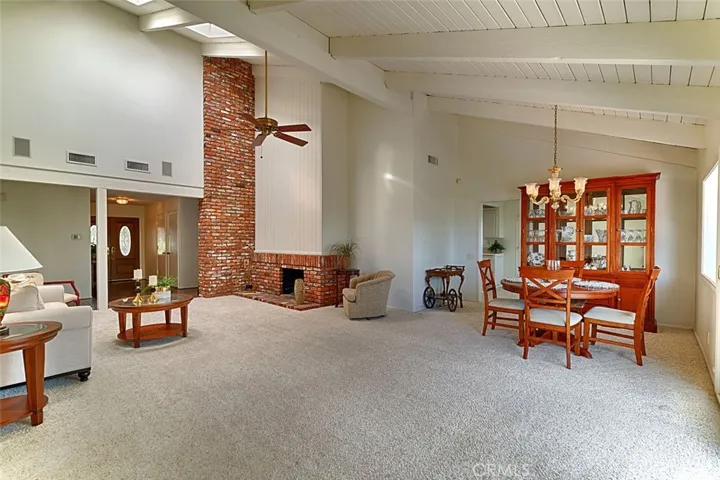 285 S Avenida Margarita, Anaheim, California 92807