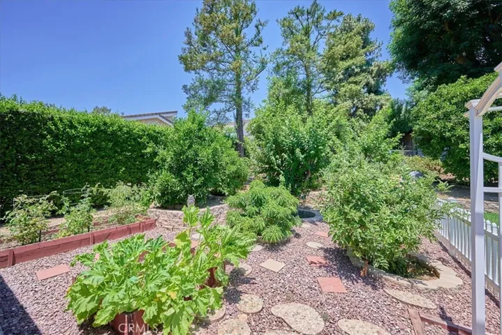 5530 Crooked Creek Road, Rancho Cucamonga, California 91737