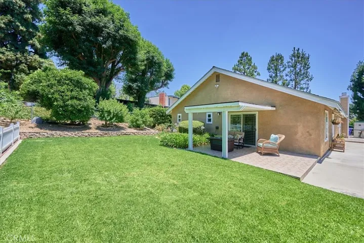 5530 Crooked Creek Road, Rancho Cucamonga, California 91737