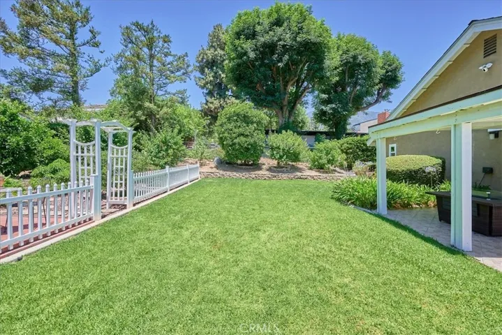 5530 Crooked Creek Road, Rancho Cucamonga, California 91737