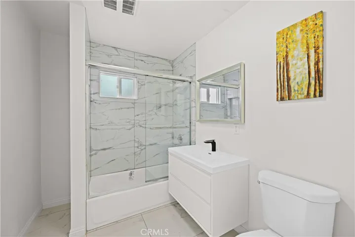 3805 W Heffron Drive, Burbank, California 91505