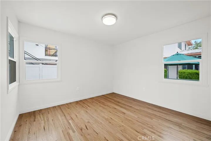 3805 W Heffron Drive, Burbank, California 91505