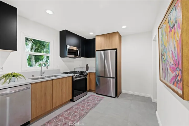 3805 W Heffron Drive, Burbank, California 91505