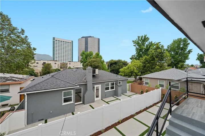 3805 W Heffron Drive, Burbank, California 91505