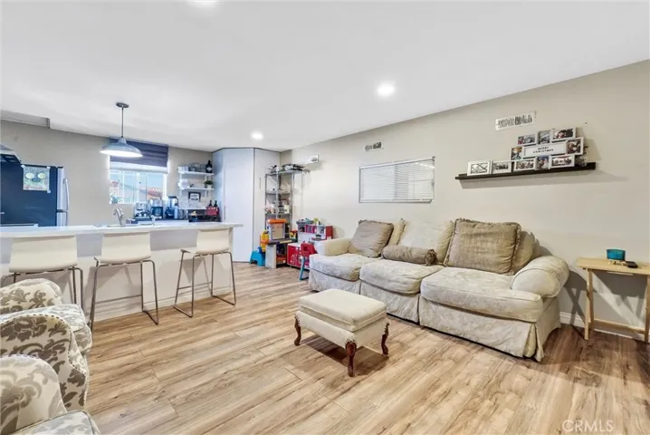 11696 Atlantic Avenue, Lynwood, California 90262