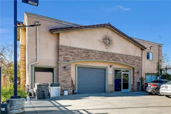 11696 Atlantic Avenue, Lynwood, California 90262