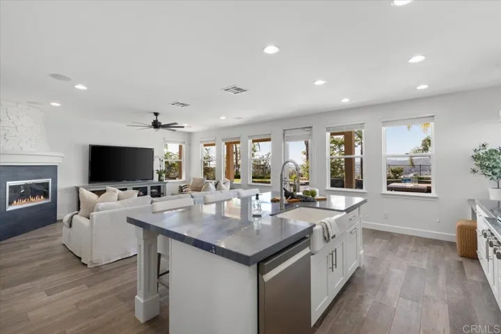 947 Stoneridge Way, San Marcos, California 92078
