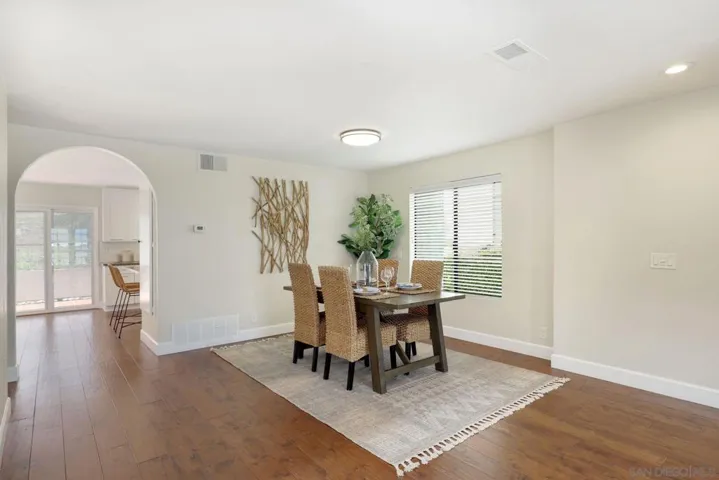 11518 Faisan Way, San Diego, California 92124