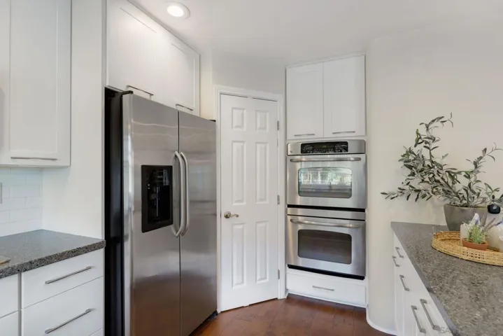 11518 Faisan Way, San Diego, California 92124