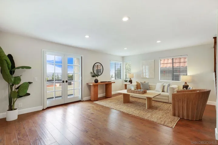 11518 Faisan Way, San Diego, California 92124