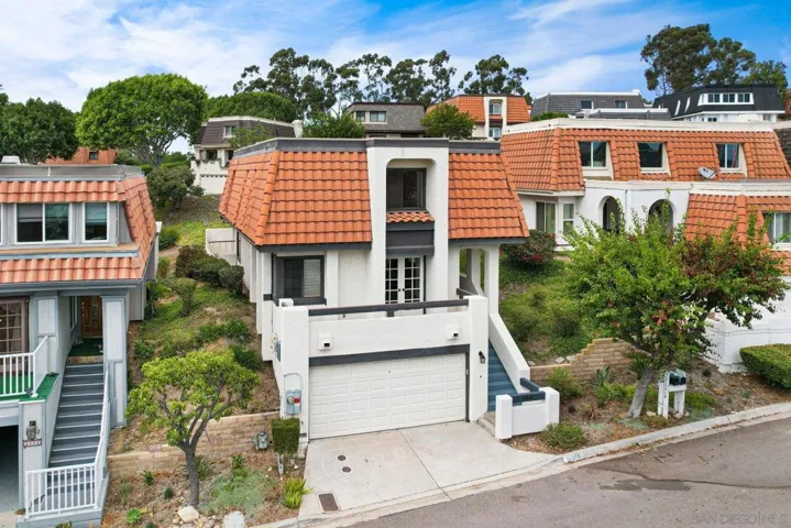 11518 Faisan Way, San Diego, California 92124