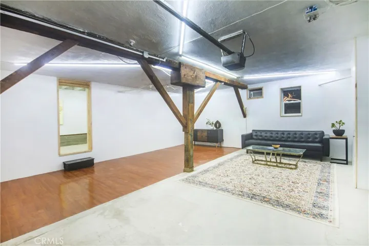 217 Crandall Street, Los Angeles, California 90057