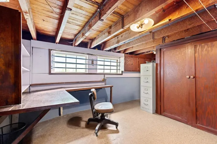 1646 29th Ave, Oakland, California 94601