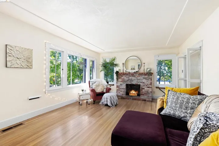 1646 29th Ave, Oakland, California 94601