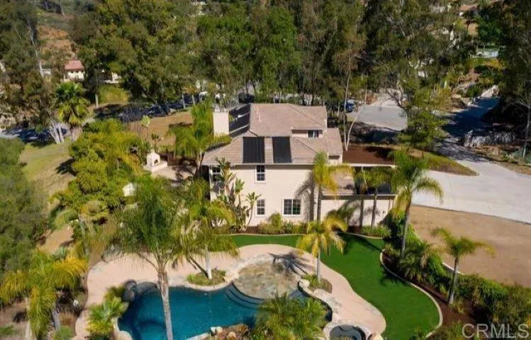 11597 Kaywood Place, Escondido, California 92026
