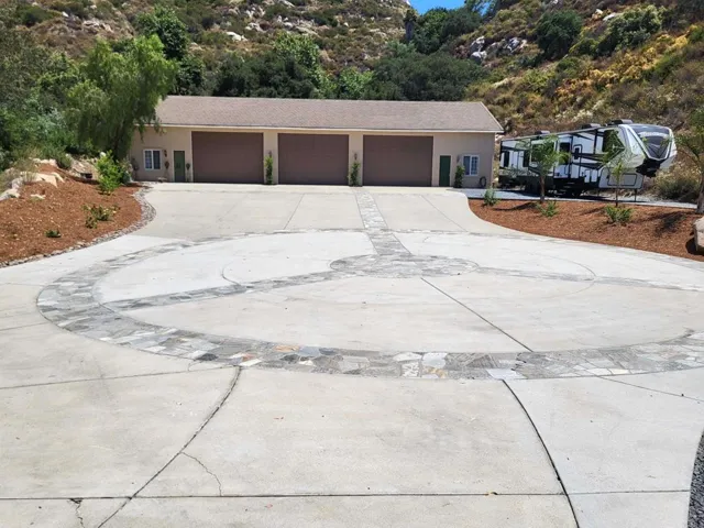 11597 Kaywood Place, Escondido, California 92026