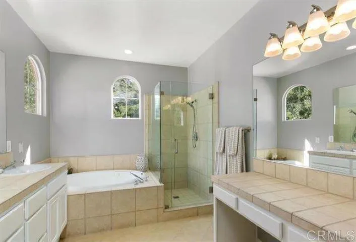 11597 Kaywood Place, Escondido, California 92026