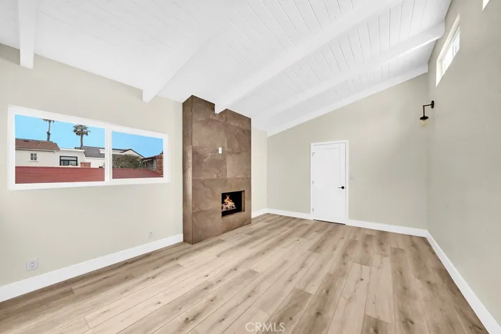 608 Marguerite Avenue, Corona Del Mar, California 92625