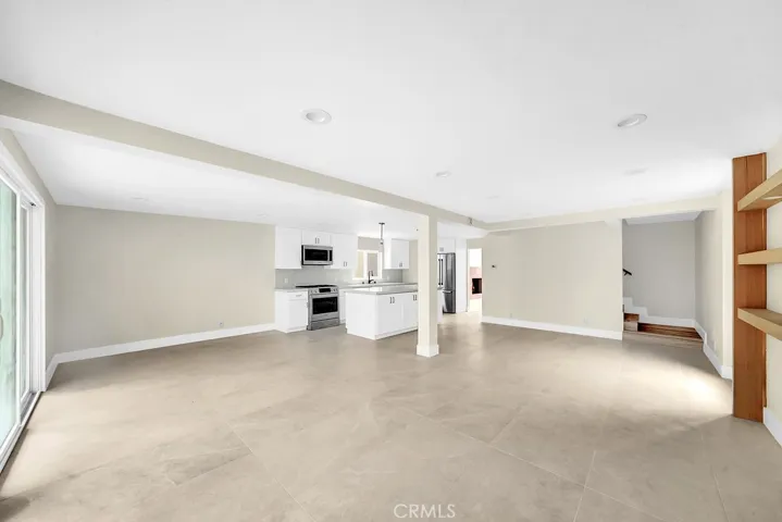 608 Marguerite Avenue, Corona Del Mar, California 92625