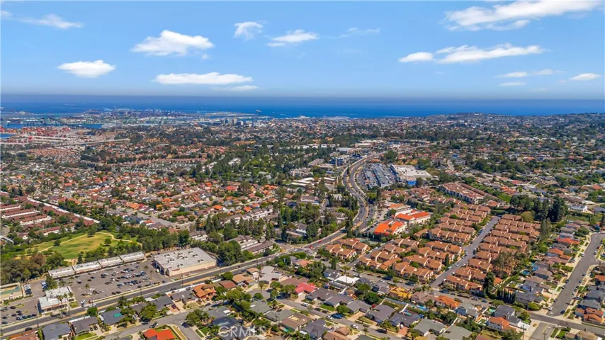 1825 Santa Rena Drive, Rancho Palos Verdes, California 90275