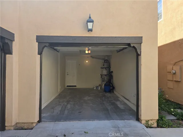 94 Chantilly, Irvine, California 92620
