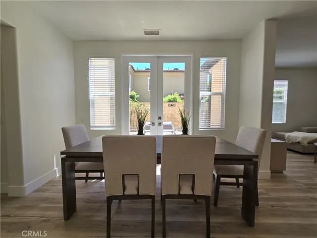 94 Chantilly, Irvine, California 92620