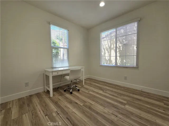 94 Chantilly, Irvine, California 92620