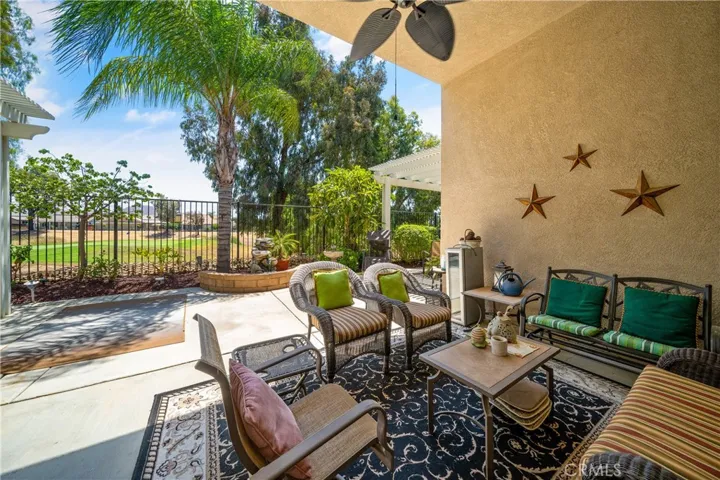 468 Olazabal Dr, Hemet, California 92545