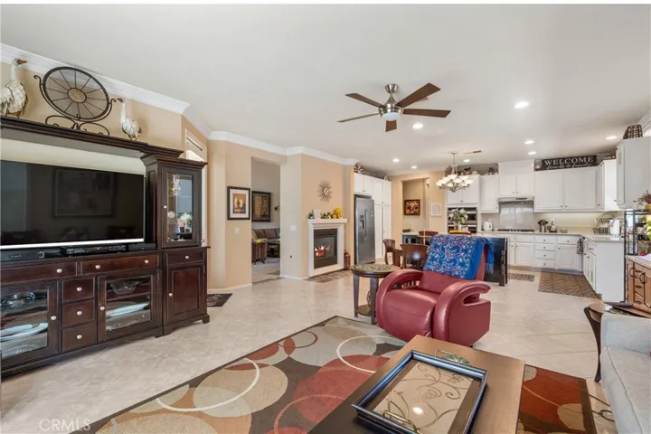 468 Olazabal Dr, Hemet, California 92545