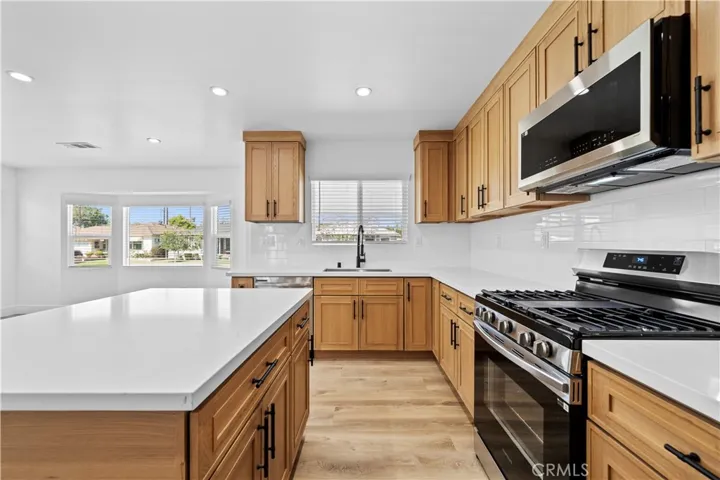 4718 Radnor Avenue, Lakewood, California 90713