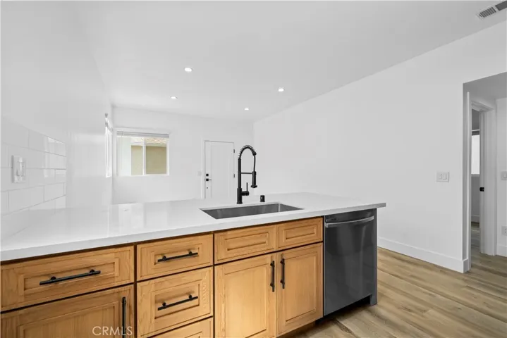 4718 Radnor Avenue, Lakewood, California 90713