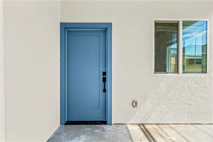 4718 Radnor Avenue, Lakewood, California 90713