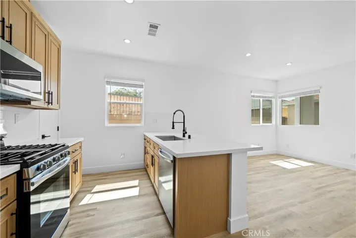 4718 Radnor Avenue, Lakewood, California 90713