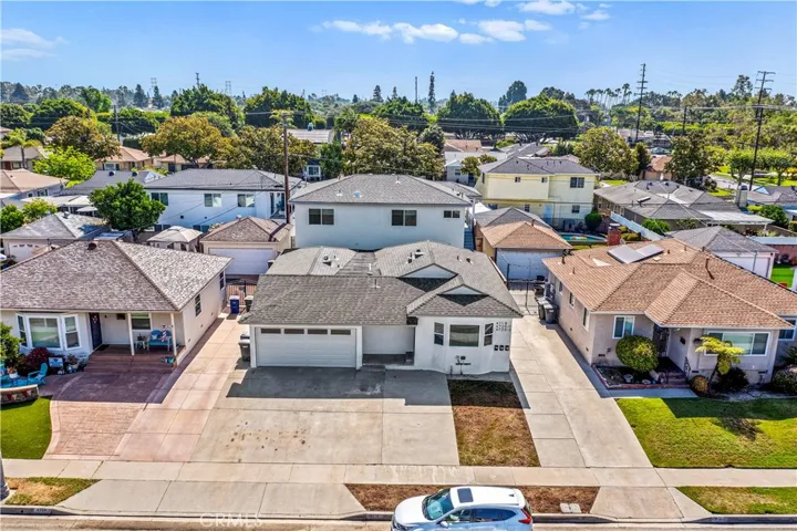 4718 Radnor Avenue, Lakewood, California 90713
